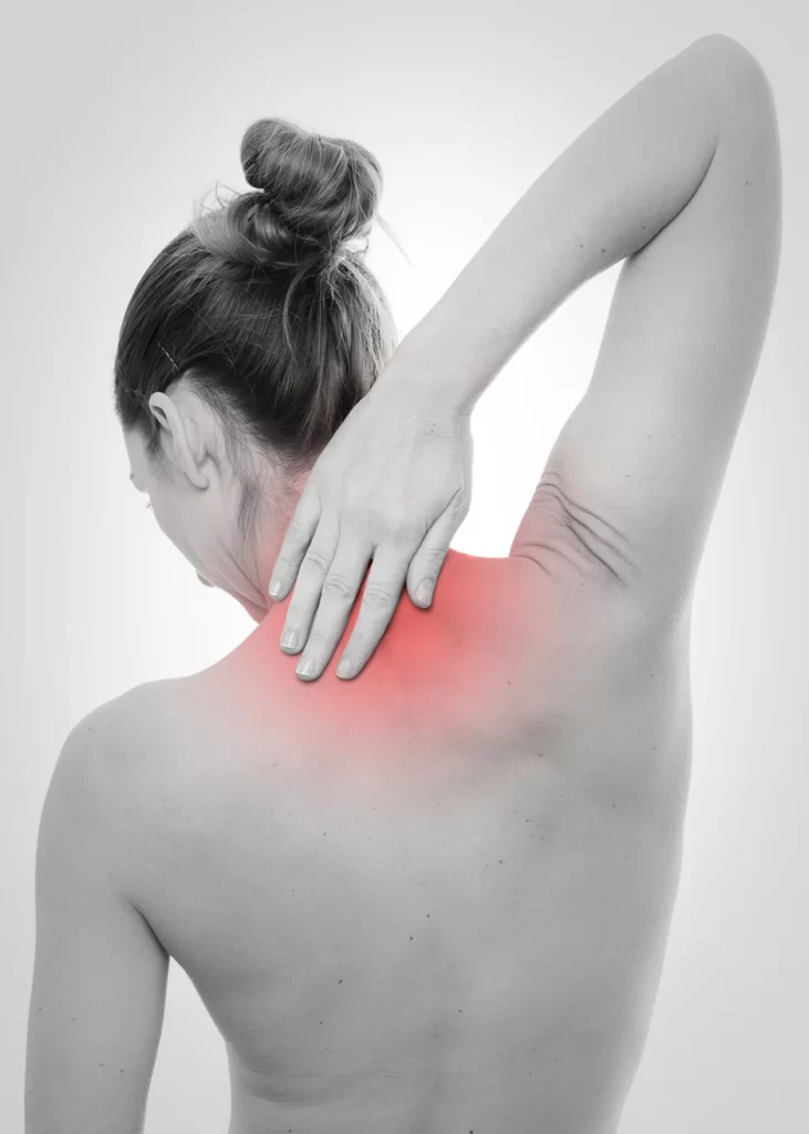 a woman having upper back pain